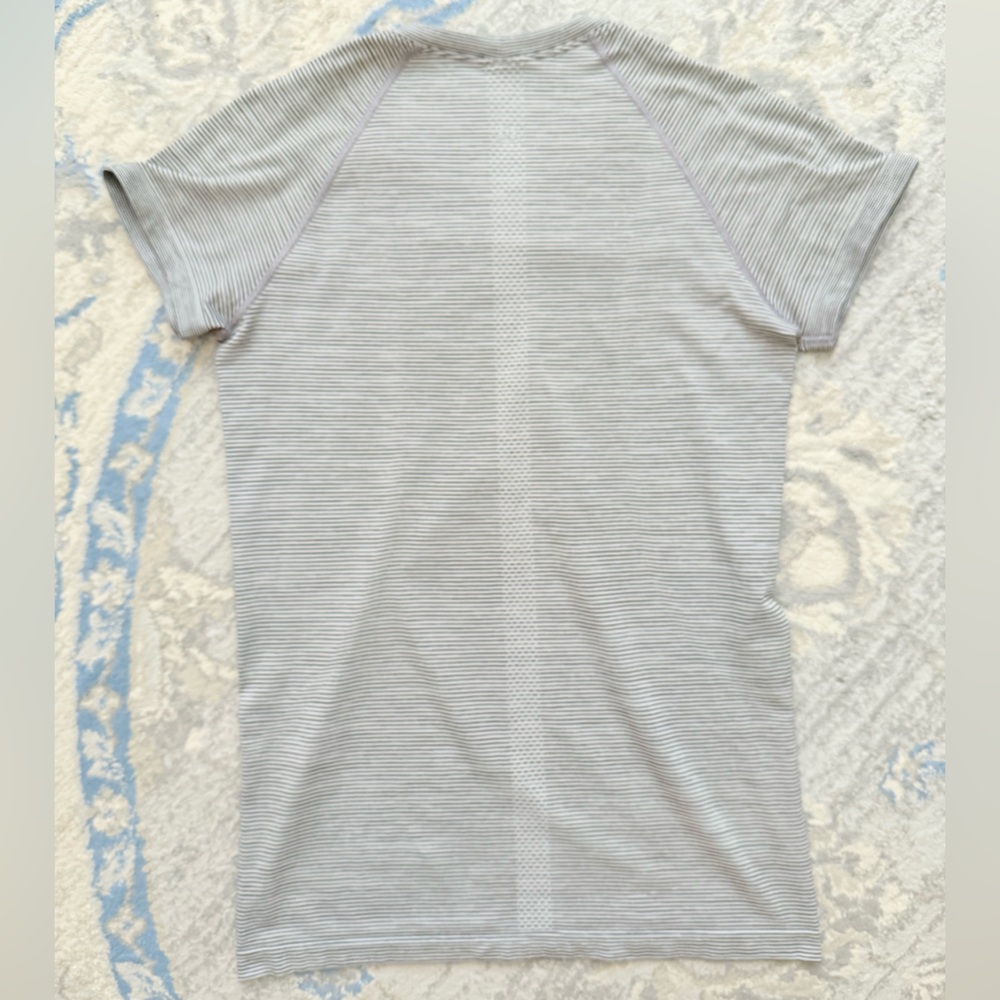 Lululemon Swiftly Tech Short Sleeve Shirt 2.0 Tetra Stripe Asphalt Grey / Black - Picture 6 of 11